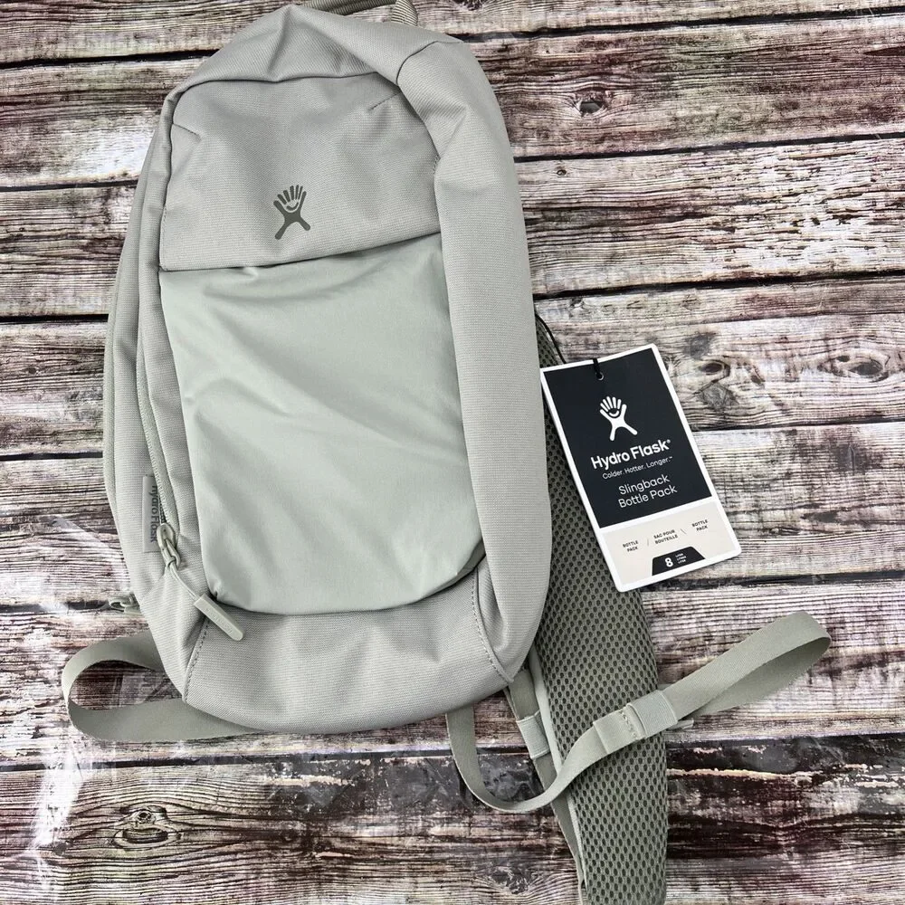 Hydro Flask Slingback Bottle Pack 8L Green Sling Backpack 2 Zip Pockets